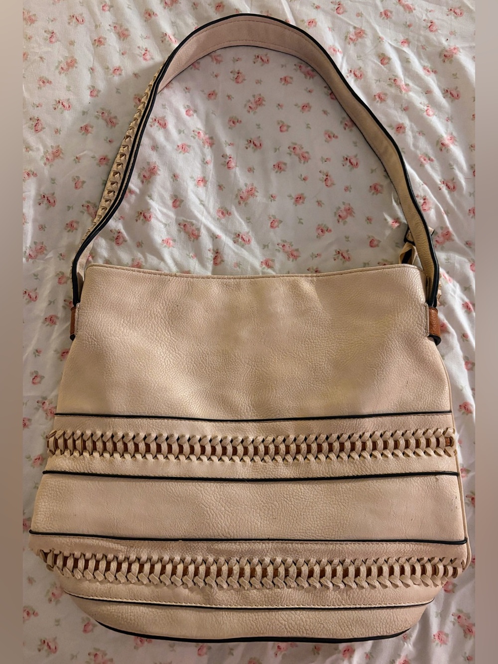 Cream Braided-Trim Shoulder Bag FLAWS